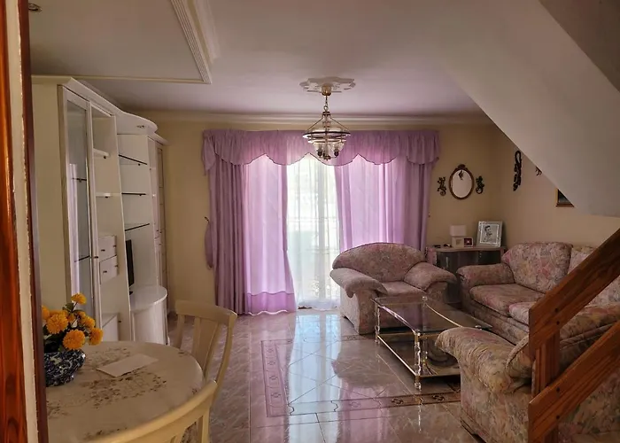 Ura Montecarlo شقة