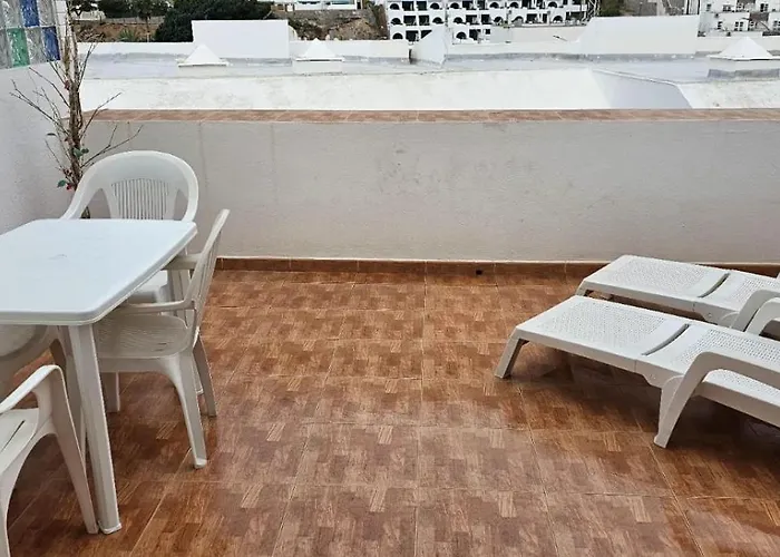 Ura Montecarlo شقة