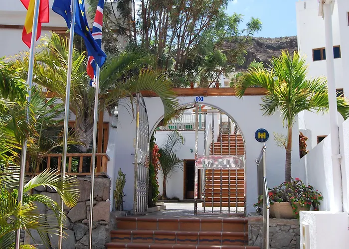 Ura Montecarlo شقة *