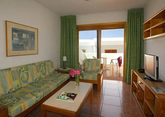 Ura Montecarlo شقة *