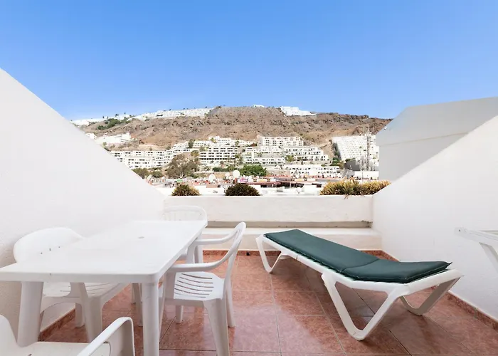 Ura Montecarlo شقة